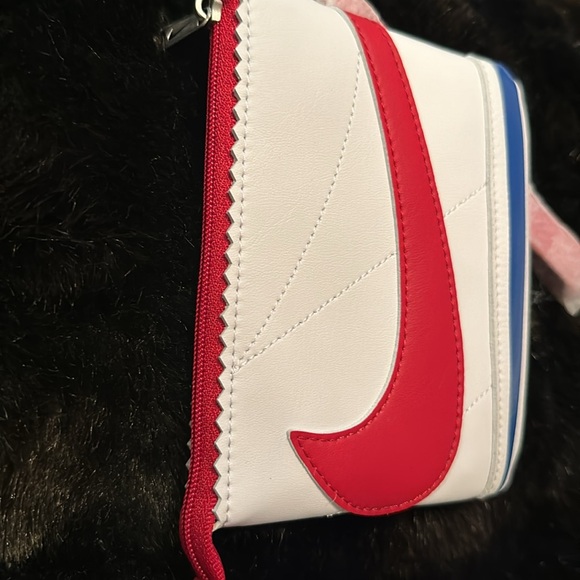 NIKE CORTEZ WRISTLET - Picture 2 of 5